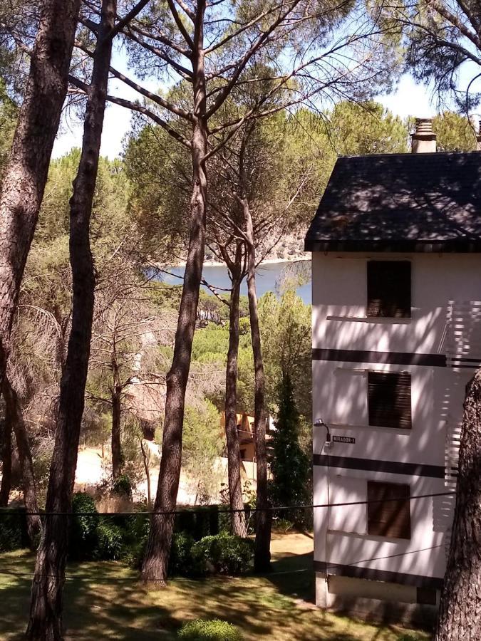 Playa De Madrid Apartman San Martín de Valdeiglesias Kültér fotó